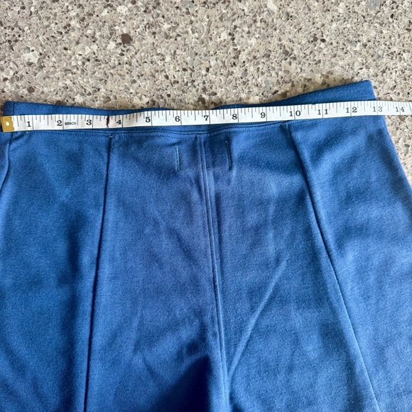 Abercrombie & Fitch Pull-On Women's Cotton Blend Shorts - Navy/Medallion… - Picture 6 of 10